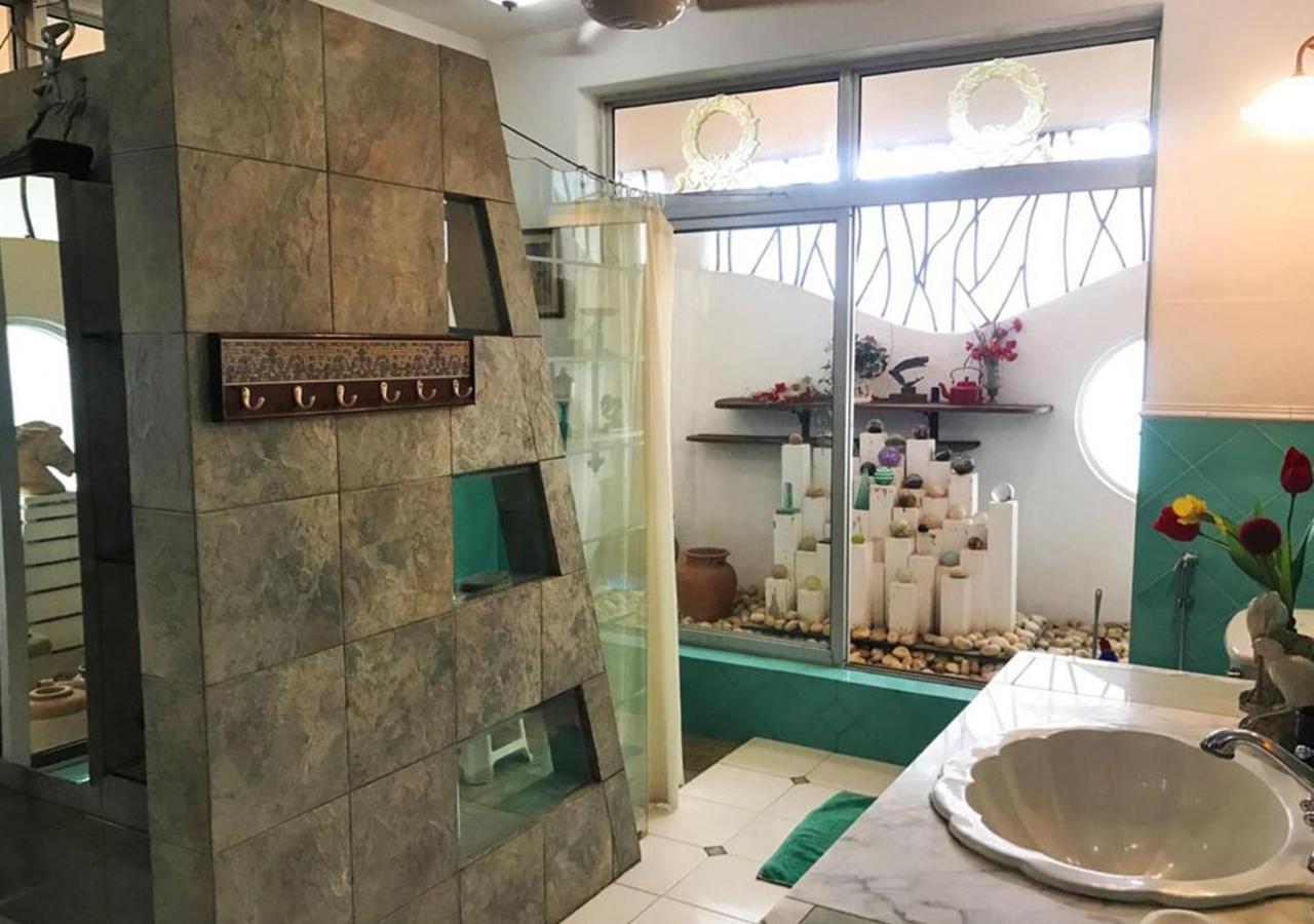Bella Vista By Stayvista - A Haven With Lush Green Surroundings, Zen Garden, Quirky Decor & A Inviting Swimming Pool لونافالا المظهر الخارجي الصورة